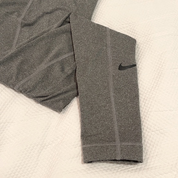 Nike Pro Dry Fit Leggings - Picture 3 of 9